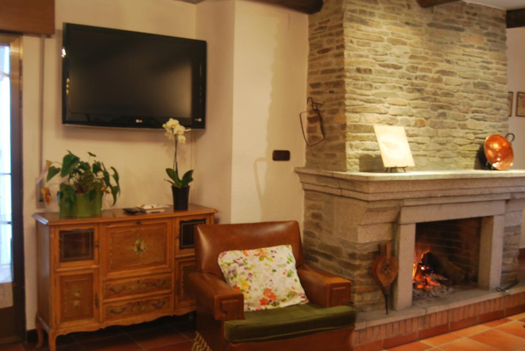 Casa Rural La Cuadraá Linares de Riofrío Quarto foto